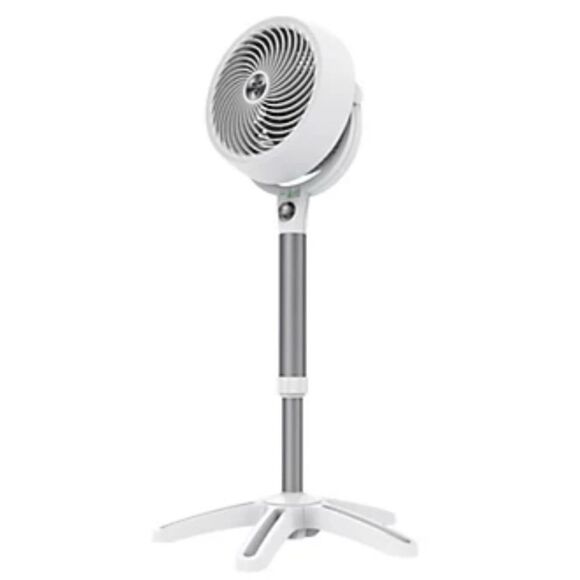 Vornado 683DC Energy Smart Medium Pedestal Air Circulator Fan - Picture 7 of 10